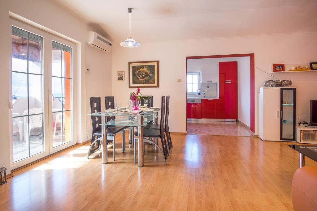 Apartments Jenny Pinezići Zewnętrze zdjęcie