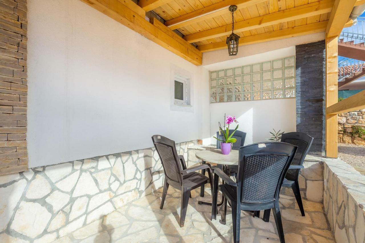 Apartments Jenny Pinezići Zewnętrze zdjęcie
